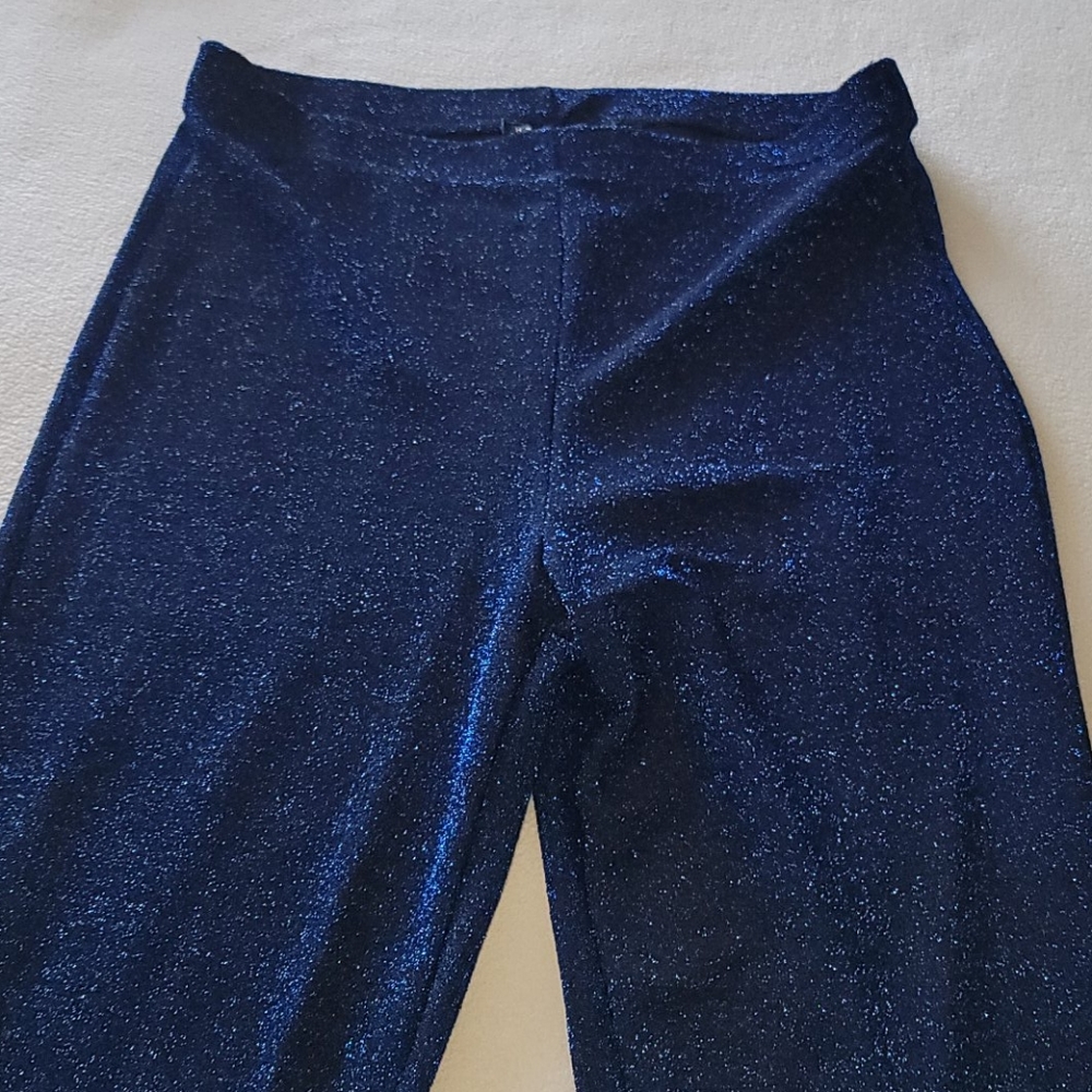Pant suit - Picture 3 of 4